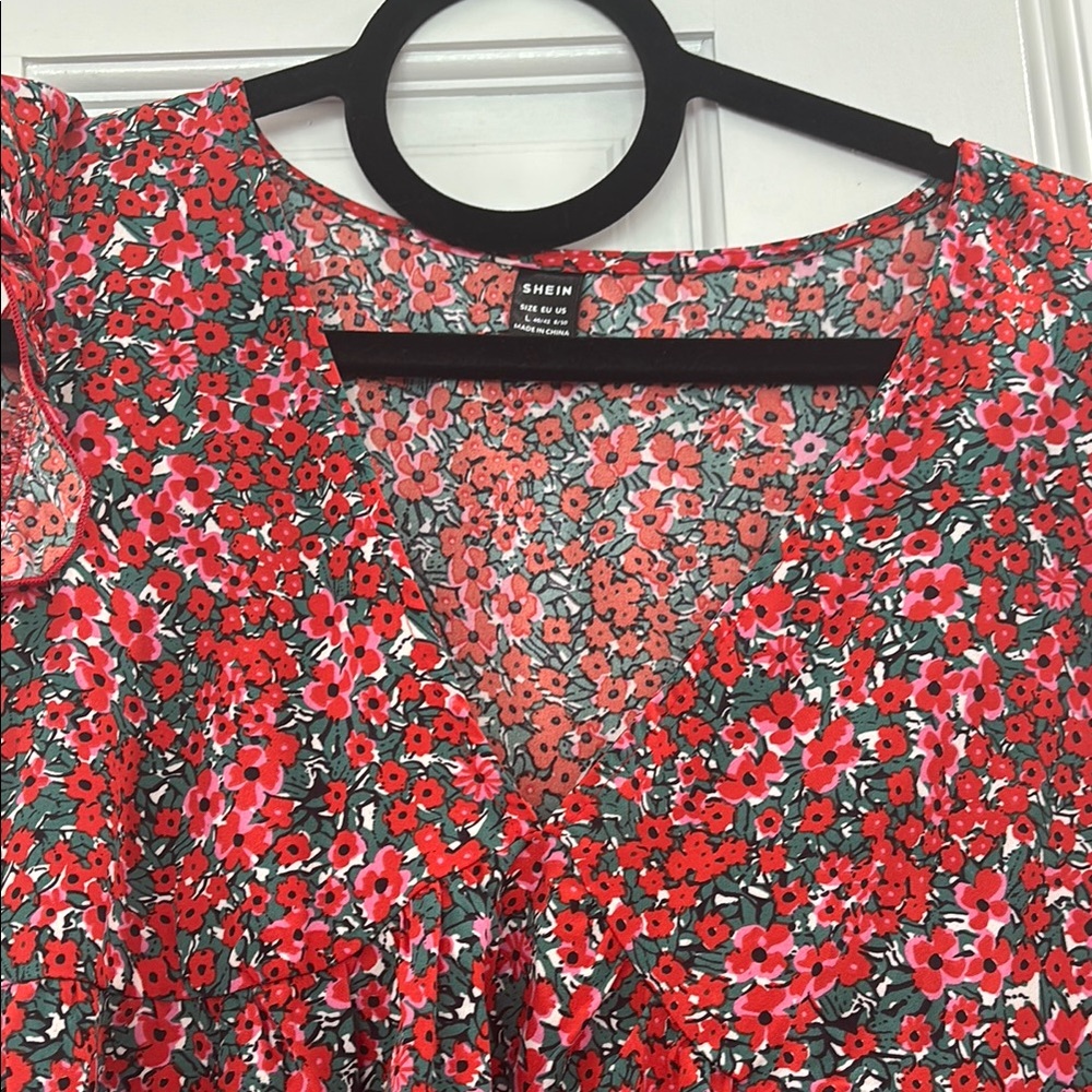 [Like 🆕] SHEIN- Large- Floral Red Dress - Picture 4 of 7